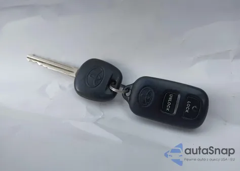 2006 Toyota Corolla Le из США, поврежденный, VIN 2T1BR32E76C656963